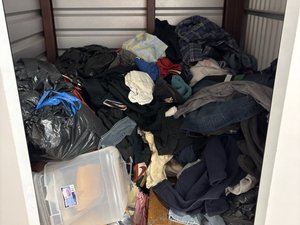 5 x 5 storage unit in Middletown, NJ