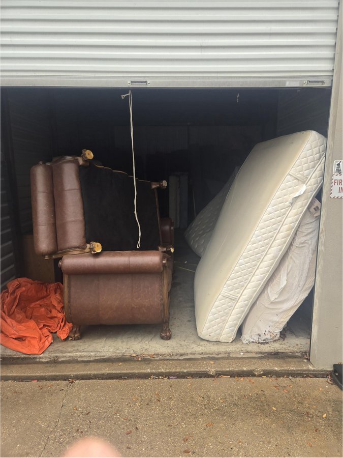 18 x 30 storage unit in Arlington, TX