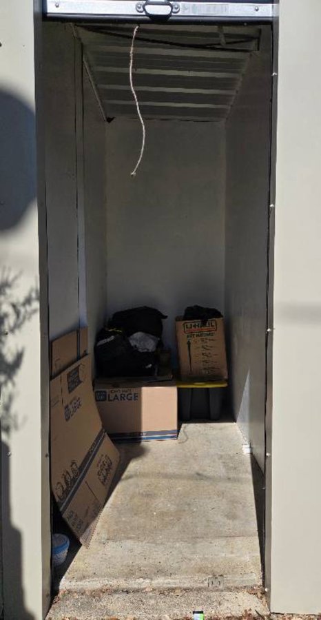 5 x 10 storage unit in Irving, TX