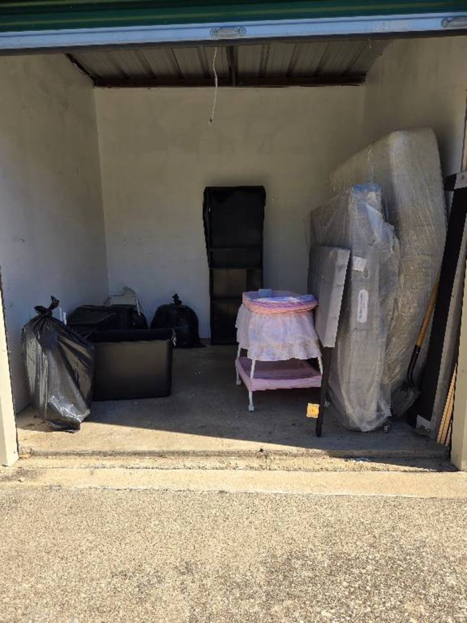 10 x 10 storage unit in Irving, TX