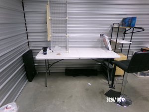 13 x 13 unit in Las Vegas