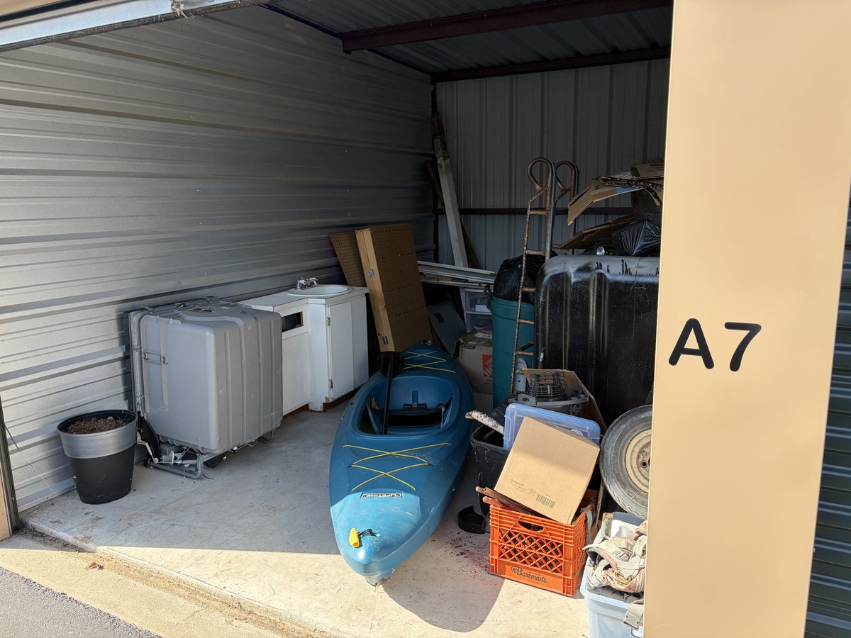 10 x 15 storage unit in Greenville, MI