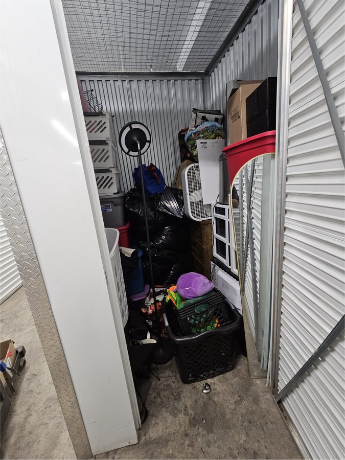 5 x 5 storage unit in Albany, NY