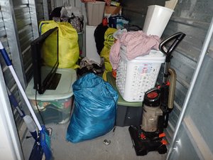 5 x 10 unit in N Minneapolis
