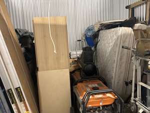 10 x 10 unit in Burleson