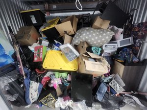 10 x 10 unit in Sacramento