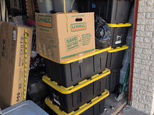 20 x 10 unit in Madison Heights