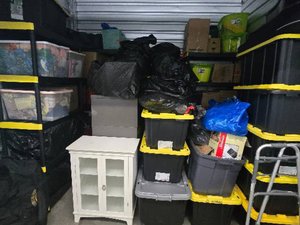 10 x 9 storage unit in Emeryville, CA