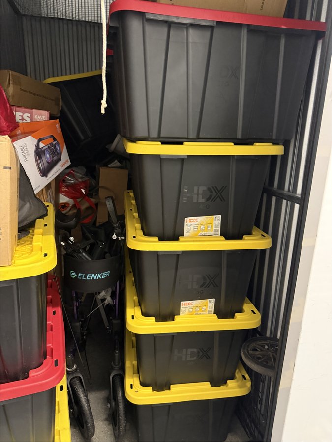 5 x 10 storage unit in Brooklyn, NY