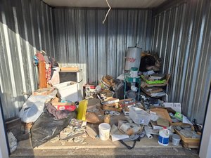 10 x 10 unit in Seymour