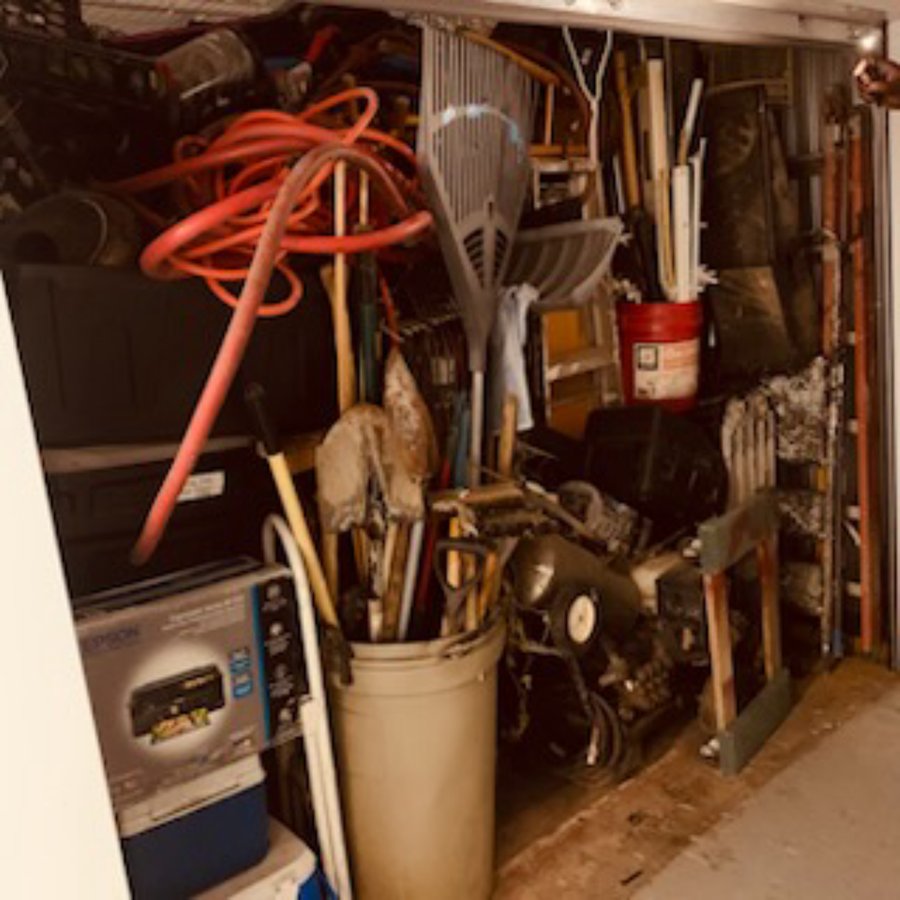 10 x 10 storage unit in Cincinnati, OH