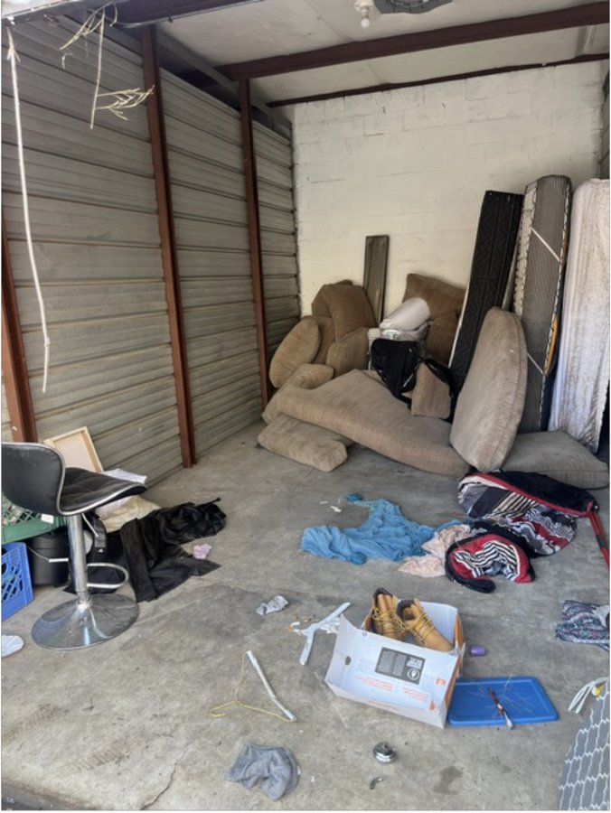 10 x 20 storage unit in Chicago, IL