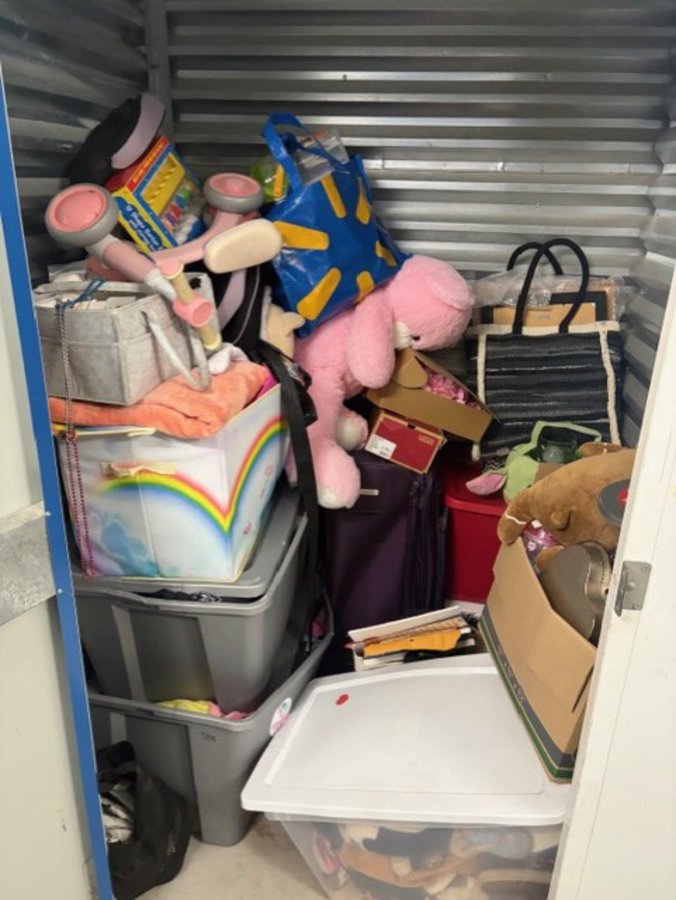 5 x 5 storage unit in Vista, CA