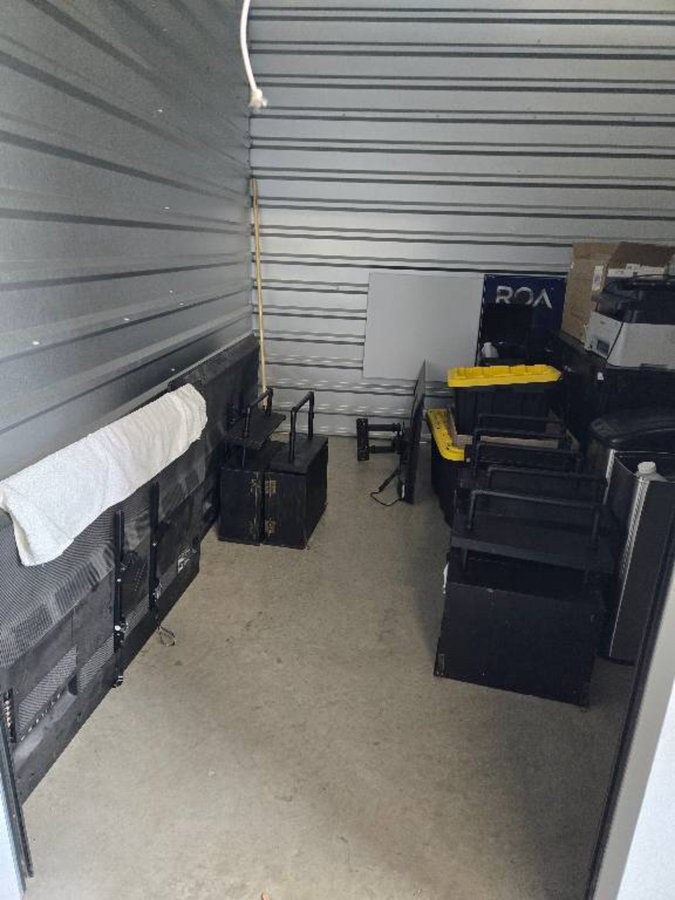 10 x 10 storage unit in Fort Worth, TX