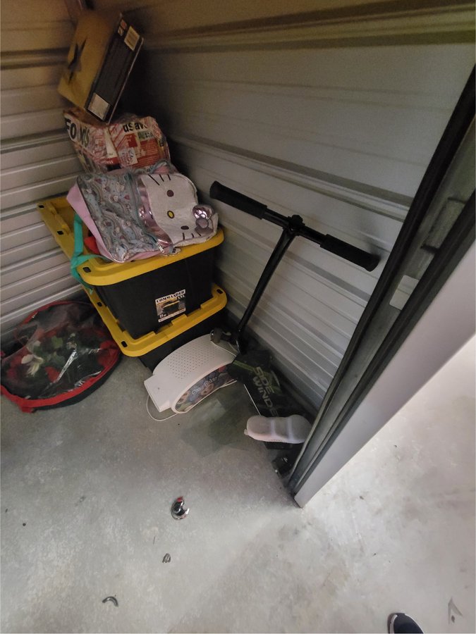 5 x 5 storage unit in Murrieta, CA