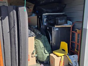 10 x 10 unit in Manteca