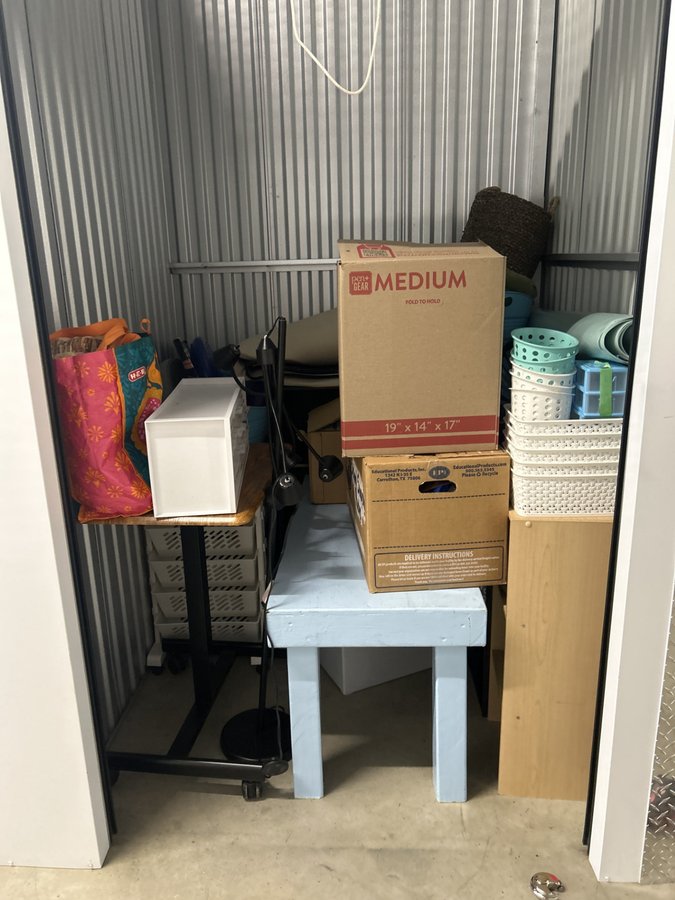 5 x 5 storage unit in Burleson, TX