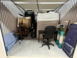 10 x 15 unit in Jacksonville