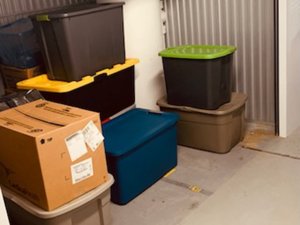 10 x 8 unit in Cincinnati