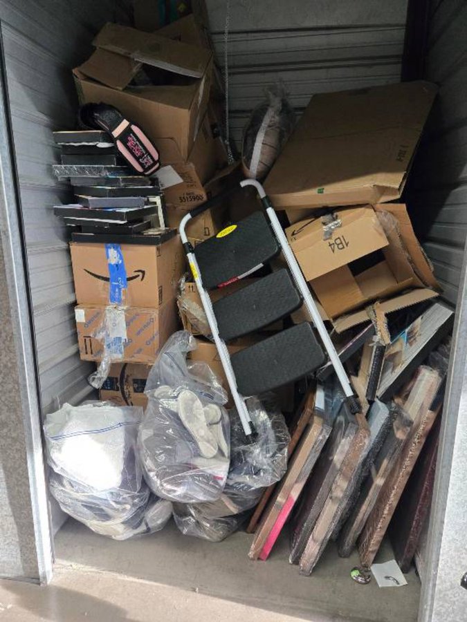 5 x 5 storage unit in San Ramon, CA