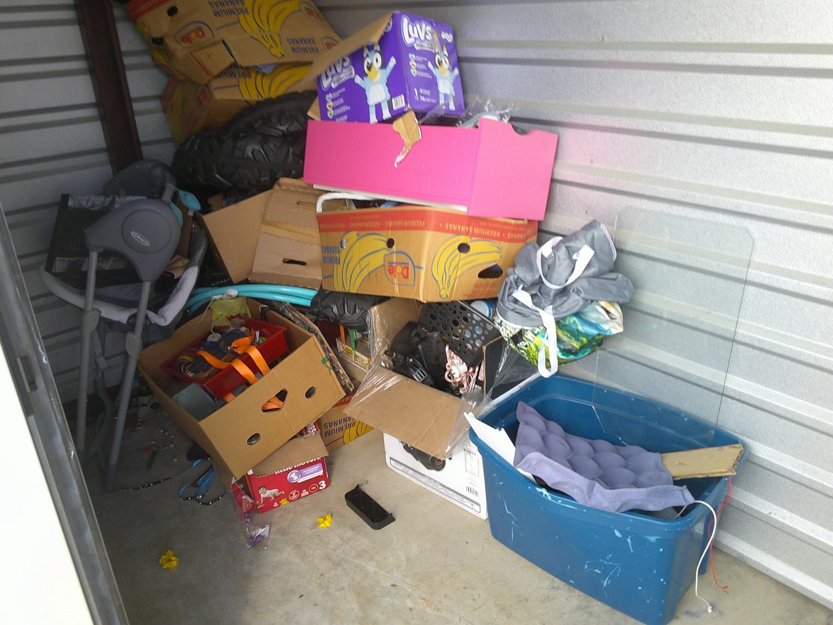5 x 10 storage unit in Crestview, FL