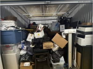 10 x 12 unit in Boynton Beach
