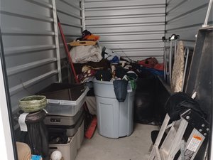 5 x 10 unit in West Sacramento