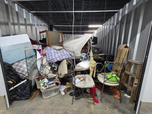 10 x 20 unit in Columbus