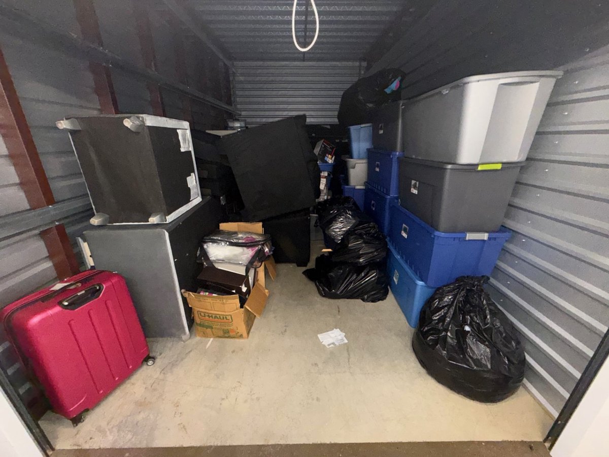 10 x 20 storage unit in Clayton, NC