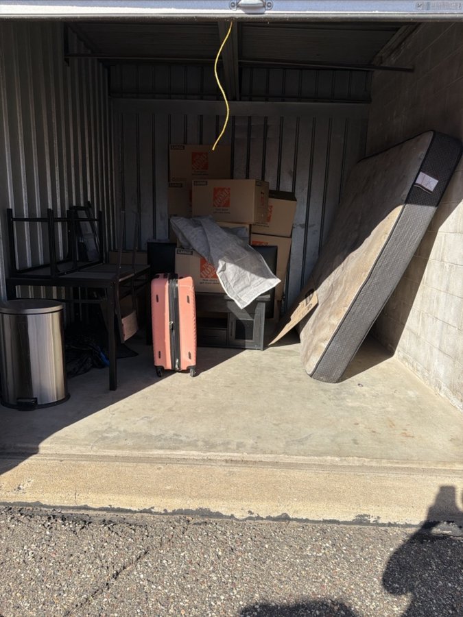 10 x 12 storage unit in Spring Lake Park, MN