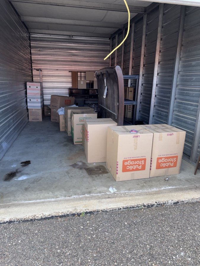 10 x 20 storage unit in Fridley, MN