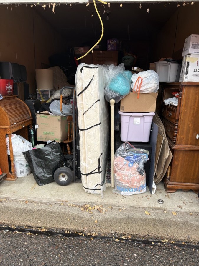 10 x 20 storage unit in Coon Rapids, MN