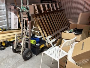10 x 10 unit in Maple Grove