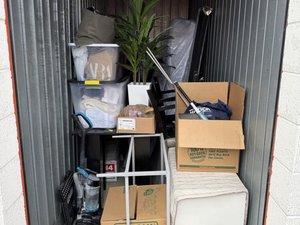 5 x 15 unit in Troy