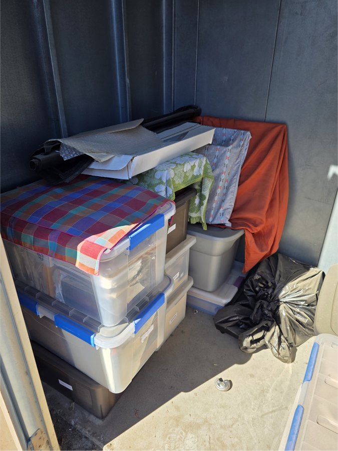 5 x 5 storage unit in Oxnard, CA