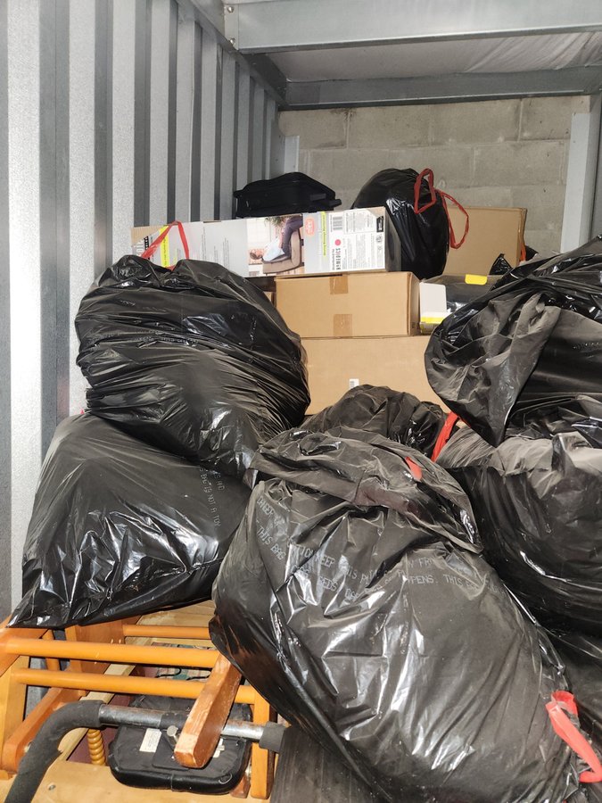 5 x 10 storage unit in Cleveland, OH