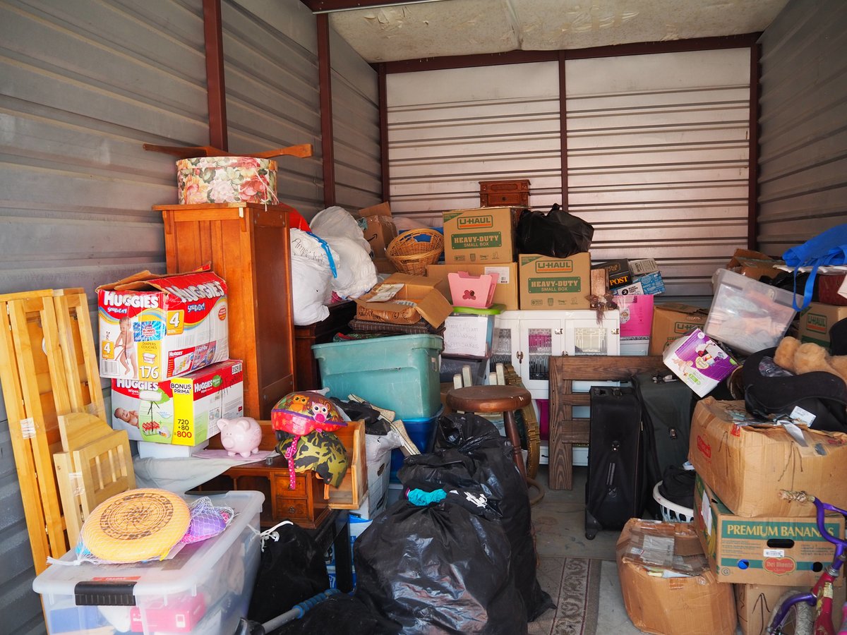 10 x 20 storage unit in Angleton, TX