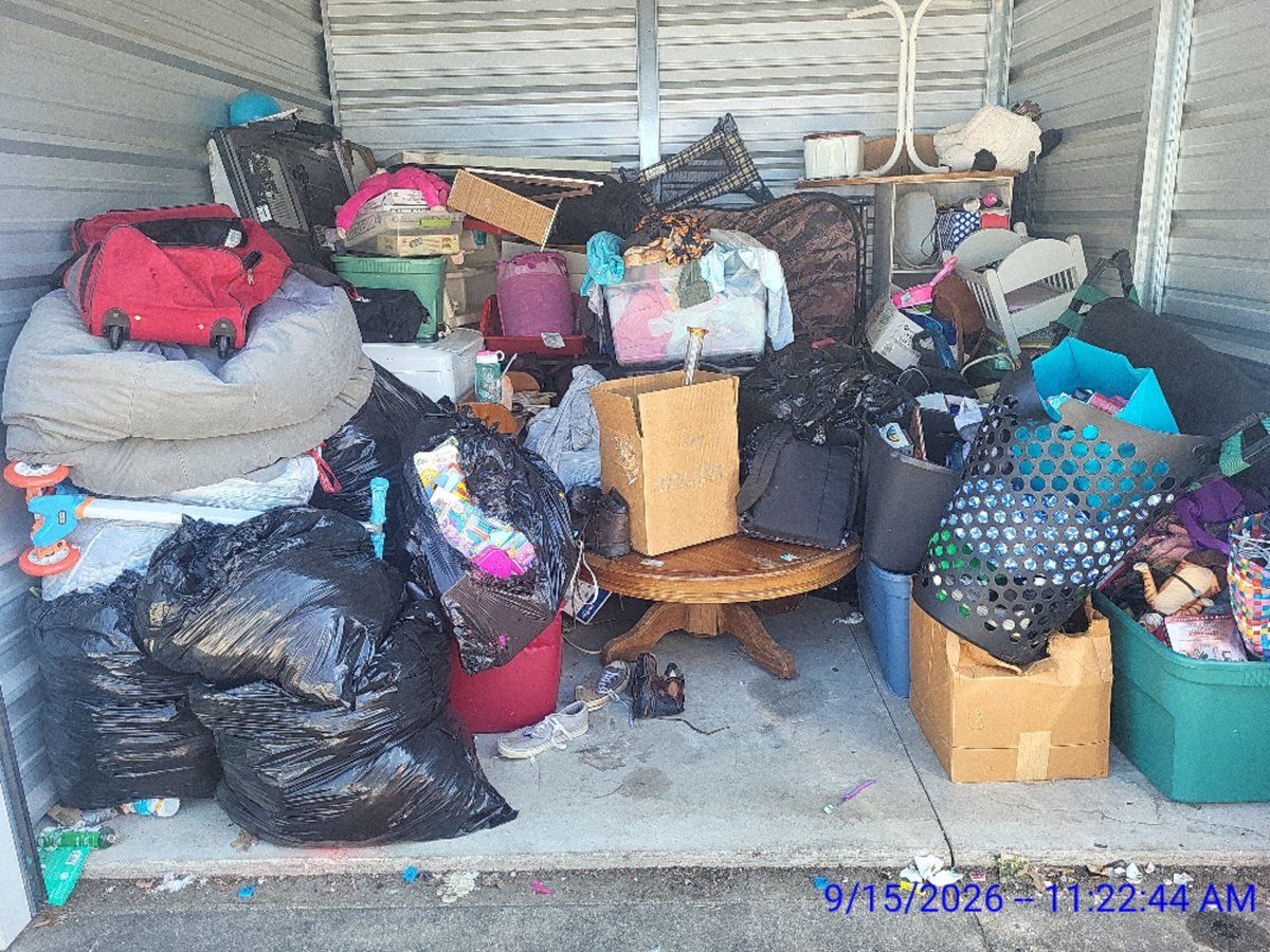10 x 10 storage unit in Jacksonville, IL