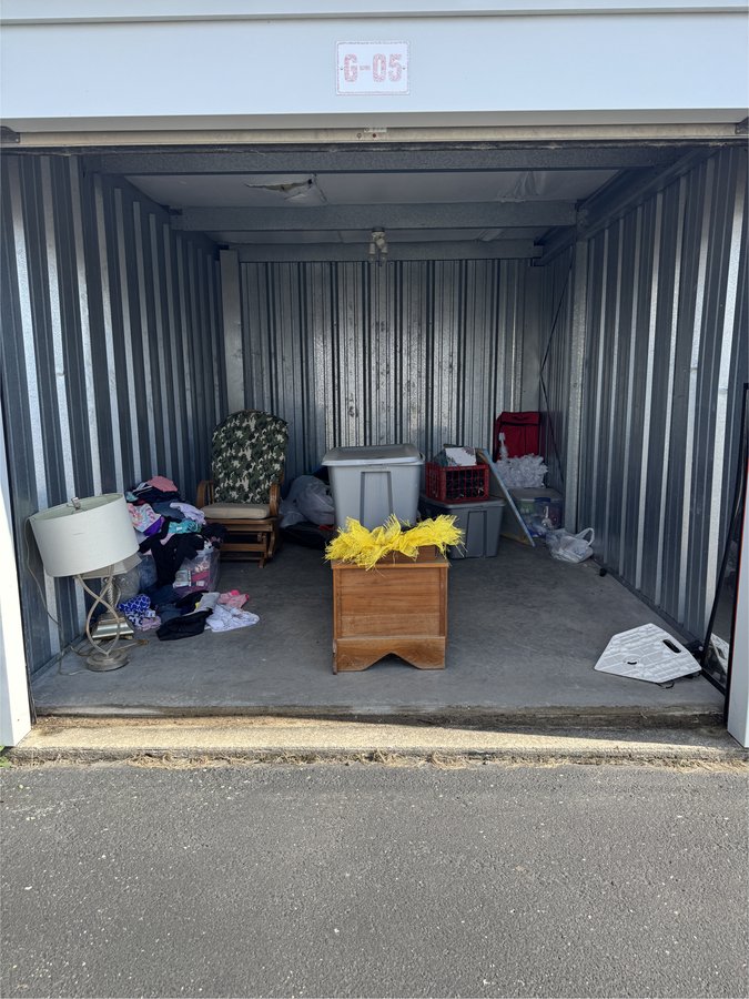 10 x 15 storage unit in Mt Pleasant, MI