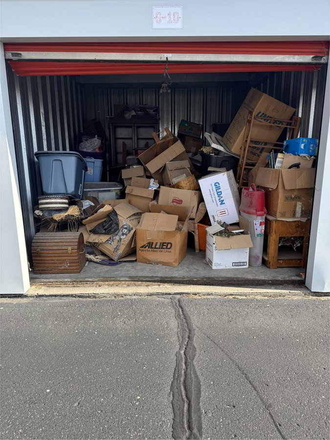10 x 12 storage unit in Mt Pleasant, MI