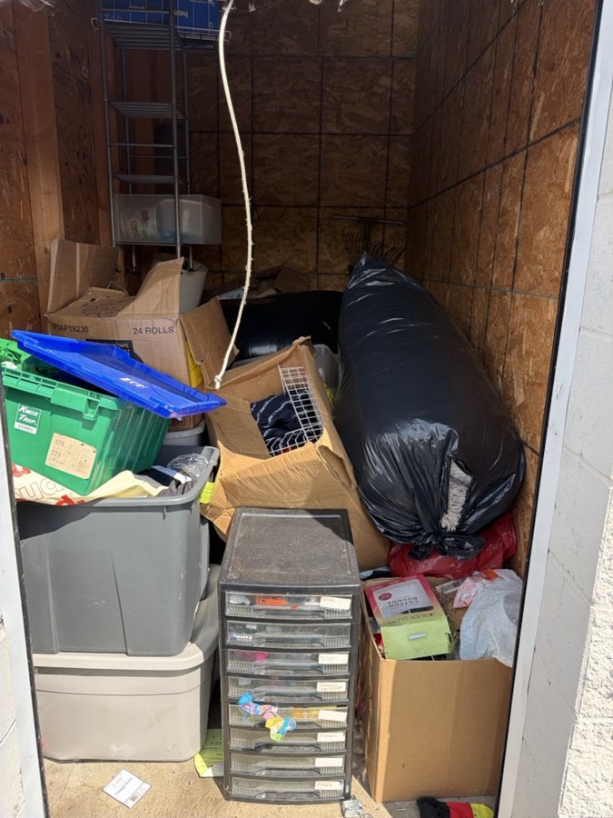 5 x 10 storage unit in Minneapolis, MN