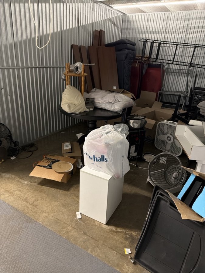 10 x 15 storage unit in Inver Grove Hts, MN