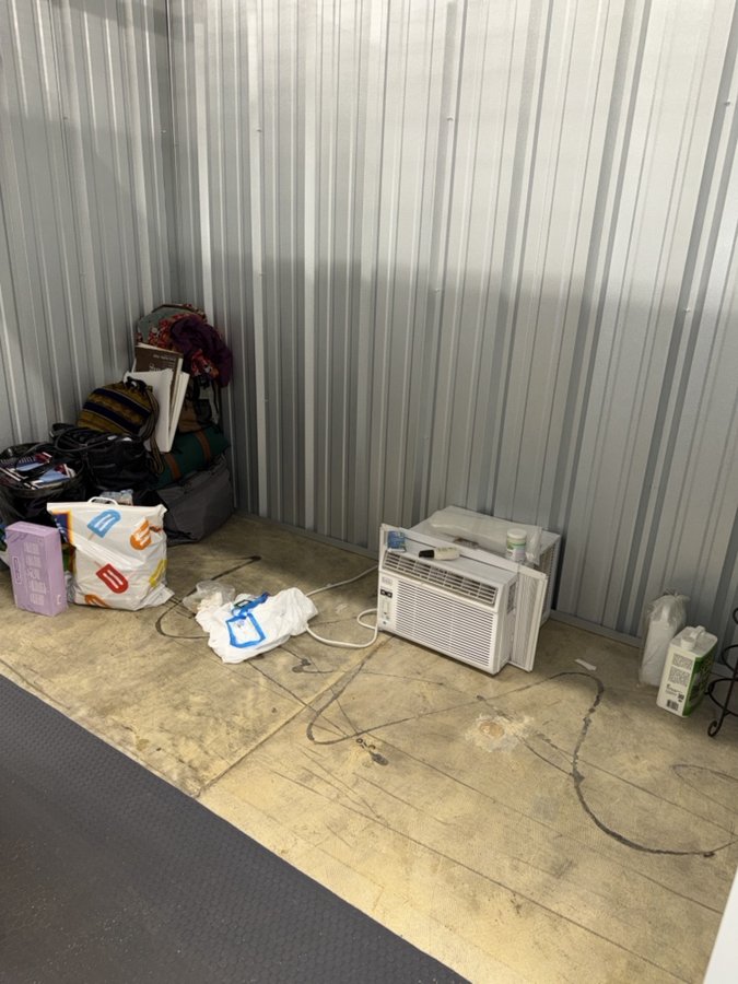 5 x 10 storage unit in Inver Grove Hts, MN