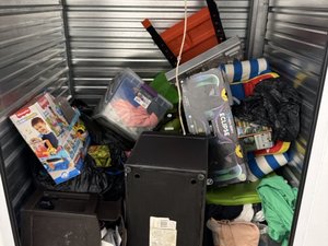 5 x 5 storage unit in Woodbury, MN