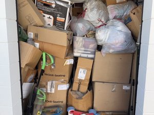10 x 10 storage unit in Apple Valley, MN