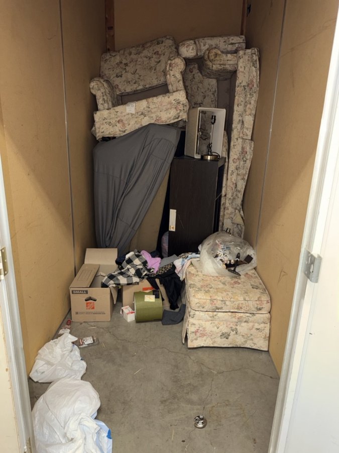 5 x 10 storage unit in White Bear Lake, MN