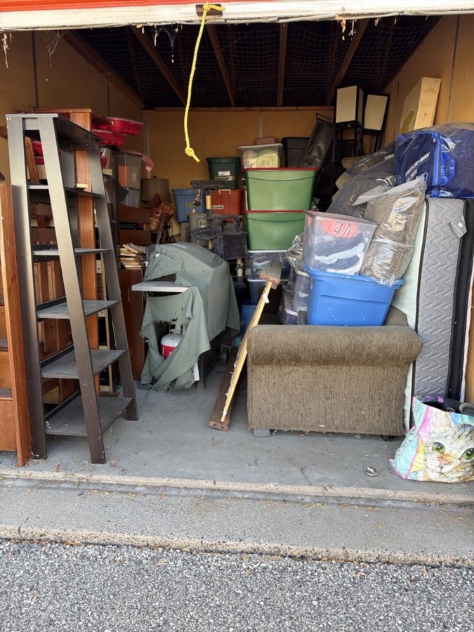 10 x 15 storage unit in White Bear Lake, MN