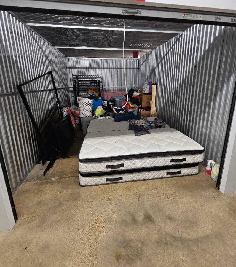 10 x 15 storage unit in Memphis, TN