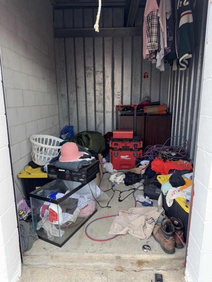 8 x 10 storage unit in West St Paul, MN
