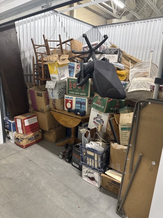 10 x 10 storage unit in Lakeville, MN